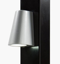 Купить Элегантное LED-освещение Locinox (Бельгия) TRICONE для ворот, цвета zilver и 9005 (черный) в Волгодонске