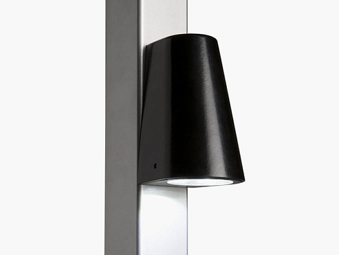 Заказать Элегантное LED-освещение Locinox (Бельгия) TRICONE для ворот, цвета zilver и 9005 (черный) в Волгодонске